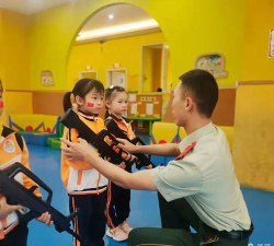 明兴幼儿园户外活动场地