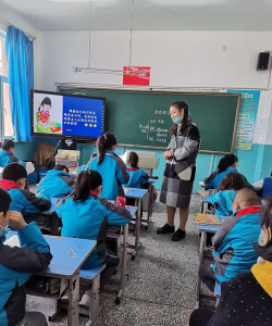 凉州户学校户外活动场地