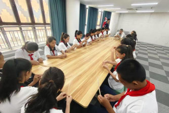 托克逊县城镇希望小学户外活动场地