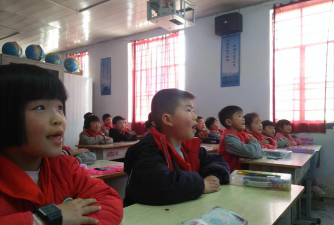 刘家河乡中心小学户外活动场地