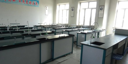 兴隆二中户外活动场地