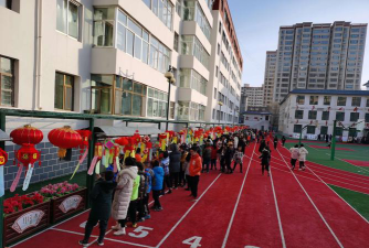 天祝藏族自治县城关小学户外活动场地