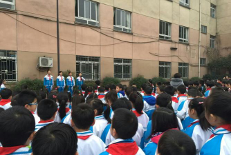 甘冶四队子弟小学户外活动场地