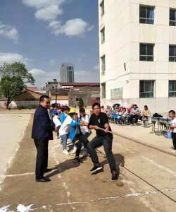 平凉市崆峒区南台回民小学户外活动场地
