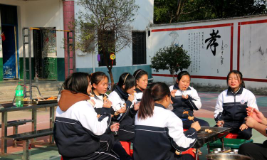 湖南省湘潭市湘乡市金石镇中心校户外活动场地