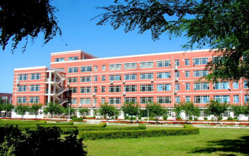 长春人文师范学院户外活动场地