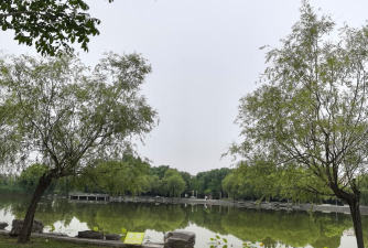 青岛科技师范大学高密校区户外活动场地
