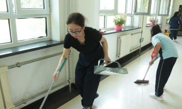盘山县羊圈子镇羊圈子中学户外活动场地