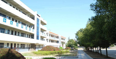 周潭中学户外活动场地