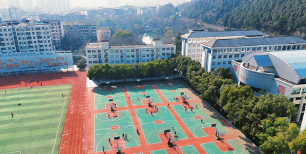 丹寨县龙泉中学户外活动场地