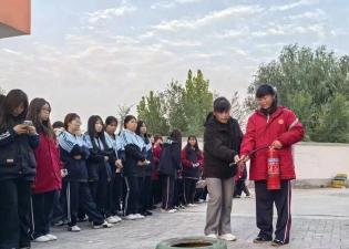 邯郸粮食中专学校户外活动场地