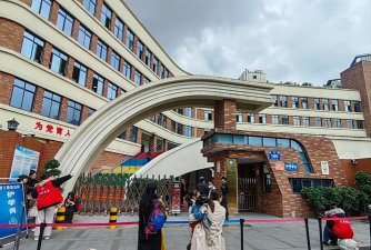 五华区尚艺学校户外活动场地