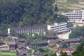 榕江县朗洞镇中学户外活动场地