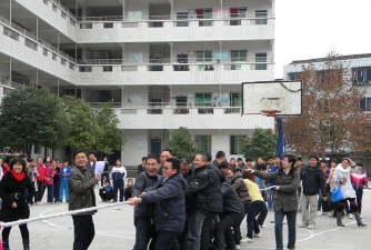 四川省盐亭县富驿中学户外活动场地
