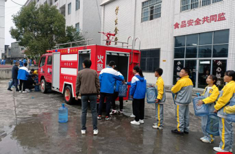 思南县合朋溪镇中学户外活动场地