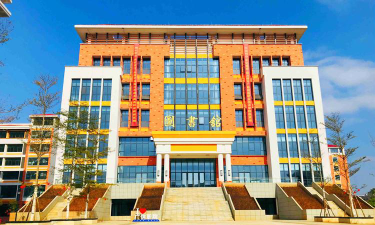 玉林市信息工程学校户外活动场地