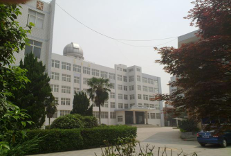 湖南省湘潭市第十二中学户外活动场地