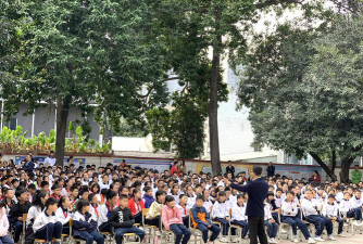 广州市天河区新都学校户外活动场地