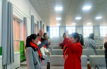 博湖县小学户外活动场地