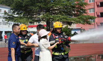 四川旺苍五峰中学户外活动场地