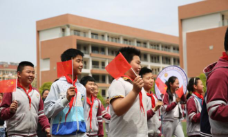 江宁区上坊中心小学户外活动场地
