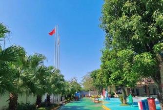 海口市秀英区新海乡童心幼儿园户外活动场地