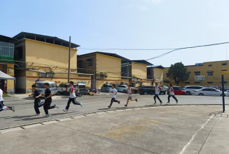 扶沟县城郊乡第一初级中学户外活动场地