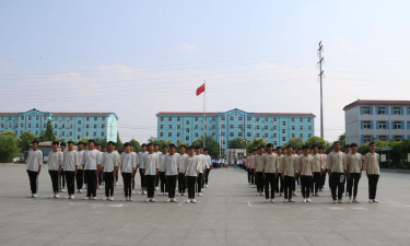 长春市轻工业学校户外活动场地