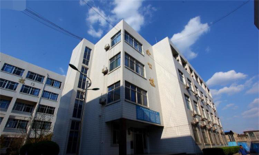 济南市章丘第四中学户外活动场地
