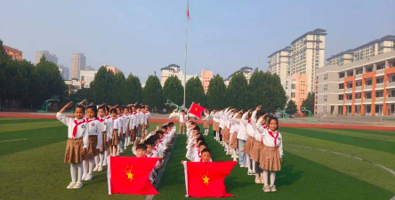 东海县安峰中心小学户外活动场地