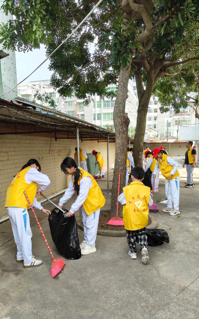 汕头市澄海区东里中学户外活动场地