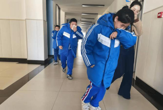滴道区东兴小学户外活动场地