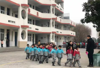 大垛镇中心小学户外活动场地