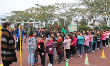 城东中心小学户外活动场地