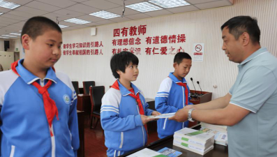 绥化市北林区宝山镇中心小学户外活动场地