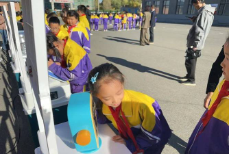 安达市新兴小学户外活动场地