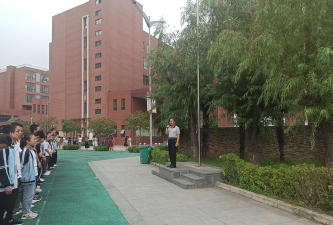 武汉市天兴学校户外活动场地