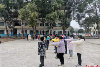 洞口县高沙镇茶铺茶场子弟学校户外活动场地