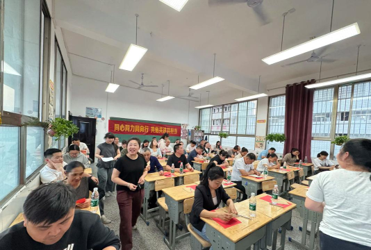 旬阳县桂花乡中心学校户外活动场地
