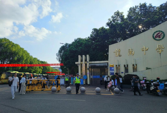 武汉市蔡甸区高庙中学户外活动场地