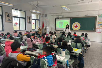 南京市将军山小学户外活动场地
