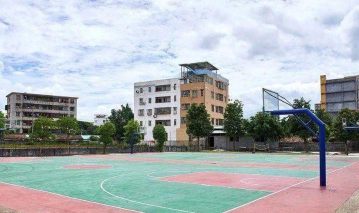 广州市从化区博大学校户外活动场地