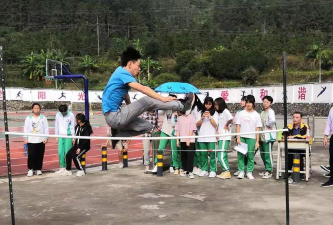韶关市武江区江湾中学户外活动场地
