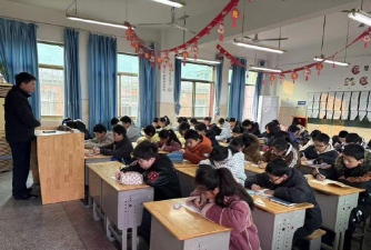 黄石新下陆学校户外活动场地