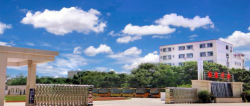 江门市蓬江区荷塘镇雨露学校户外活动场地