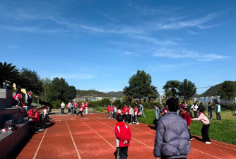 郧县五峰乡安城初级中学户外活动场地