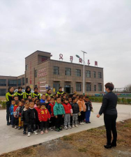 莱芜市钢城区艾山办事处雁埠子村幼儿园户外活动场地