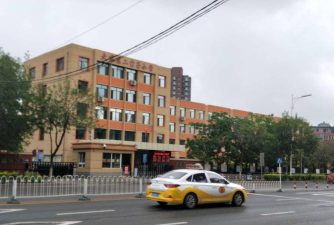 大东区善邻路第二小学户外活动场地
