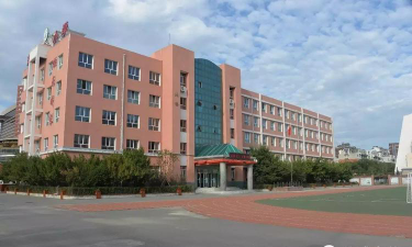 辽源市西安区东盛小学校户外活动场地