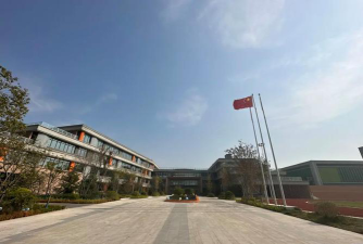 大连市西岗区滨海小学户外活动场地